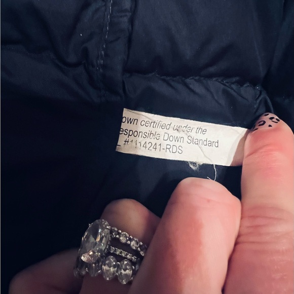 THE NORTH FACE
Metropolis III 550 Fill Power
Down Hooded Parka in
BLACK - Picture 9 of 12